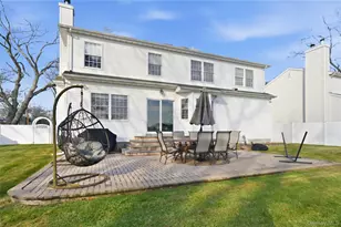 1762 Esposito Ct, East Meadow, NY 11554 - Photo 37