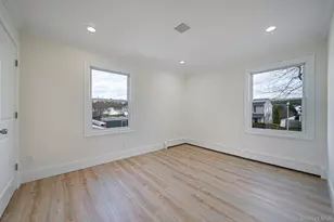 36 Flintridge Dr, Holbrook, NY 11741 - Photo 21