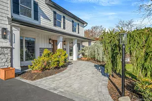 36 Flintridge Dr, Holbrook, NY 11741 - Photo 3