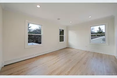 36 Flintridge Drive, Holbrook, NY 11741 - Photo 19