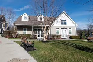 12 Wolfe Cir, West Nyack, NY 10994 - Photo 3