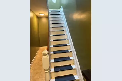 822 E 215th Street, Bronx, NY 10467 - Photo 5