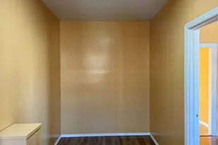 822 E 215th St, Bronx, NY 10467 - Photo 11