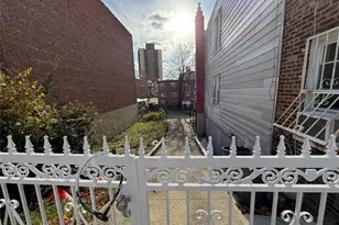 822 E 215th St, Bronx, NY 10467 - Photo 15