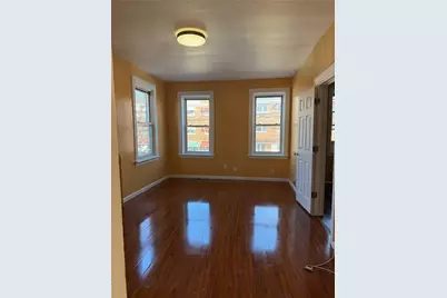 822 E 215th Street, Bronx, NY 10467 - Photo 29
