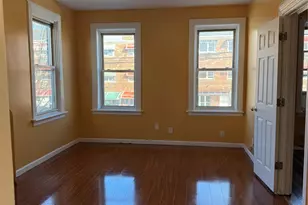 822 E 215th St, Bronx, NY 10467 - Photo 29