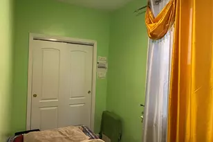 822 E 215th St, Bronx, NY 10467 - Photo 17