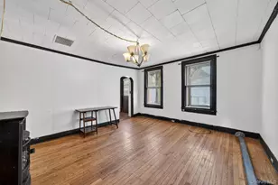 9 Franklin St, Port Jervis, NY 12771 - Photo 11