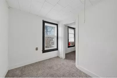 9 Franklin Street, Port Jervis, NY 12771 - Photo 27