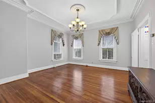 863 Woodbury Rd, Woodbury, NY 11797 - Photo 5