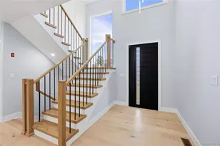 12 Friends Ln, Westbury, NY 11590 - Photo 3