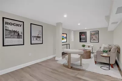 781 Union Drive, Uniondale, NY 11553 - Photo 15