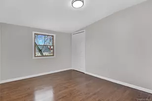 781 Union Dr, Uniondale, NY 11553 - Photo 17