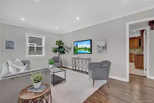 781 Union Dr, Uniondale, NY 11553 - Photo 3