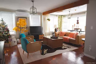 22 Everett St, Lynbrook, NY 11563 - Photo 5