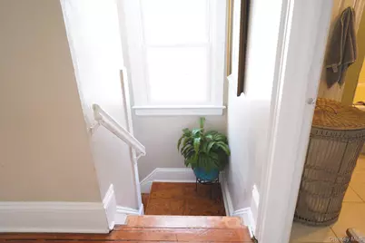 22 Everett Street, Lynbrook, NY 11563 - Photo 13