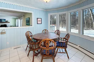 31 Pleasant Ridge Dr, Poughkeepsie, NY 12603 - Photo 9