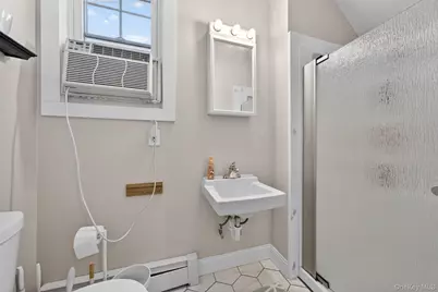 563 Liberty Street, Newburgh, NY 12550 - Photo 13