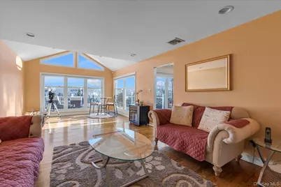 2072 Legion Street, Bellmore, NY 11710 - Photo 7