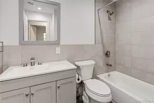 44 Sycamore Cir, Stony Brook, NY 11790 - Photo 21