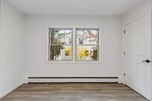 44 Sycamore Cir, Stony Brook, NY 11790 - Photo 19