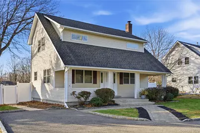 125 Broadway, Greenlawn, NY 11740 - Photo 3