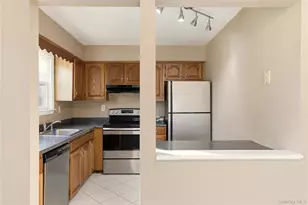 125 Broadway, Greenlawn, NY 11740 - Photo 9