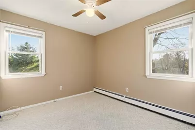 125 Broadway, Greenlawn, NY 11740 - Photo 15