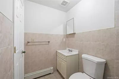 144-05 Jamaica Avenue #2nd Floor, Jamaica, NY 11435 - Photo 11