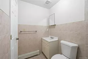 144-05 Jamaica Ave, Jamaica, NY 11435 - Photo 11