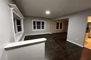 44 Harding Ave, Hicksville, NY 11801 - Photo 5