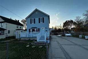 44 Harding Ave, Hicksville, NY 11801 - Photo 21