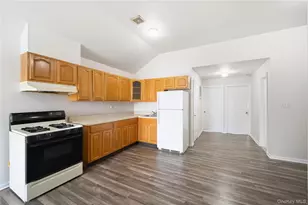 144-07 Jamaica Ave, Jamaica, NY 11435 - Photo 11