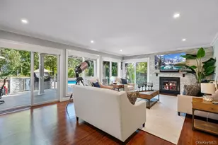 5 Coon Hollow Rd, Lloyd Harbor, NY 11743 - Photo 13