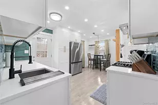 135 Casper St, Valley Stream, NY 11580 - Photo 25