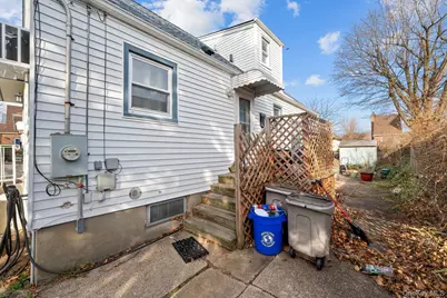 135 Casper Street, Valley Stream, NY 11580 - Photo 7