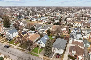 135 Casper St, Valley Stream, NY 11580 - Photo 9