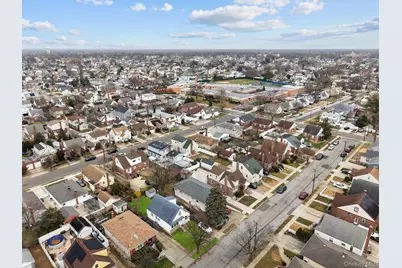 135 Casper Street, Valley Stream, NY 11580 - Photo 45