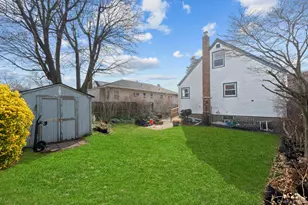 135 Casper St, Valley Stream, NY 11580 - Photo 11