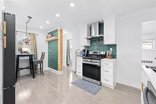 135 Casper St, Valley Stream, NY 11580 - Photo 27