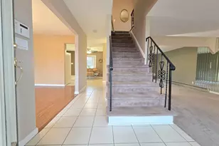 342 Thrift St, Ronkonkoma, NY 11779 - Photo 5