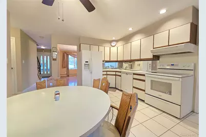 342 Thrift Street, Ronkonkoma, NY 11779 - Photo 11