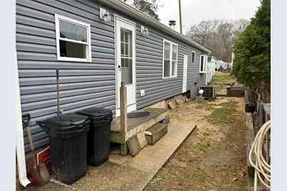 309-15 Fanning Boulevard, Riverhead, NY 11901 - Photo 3