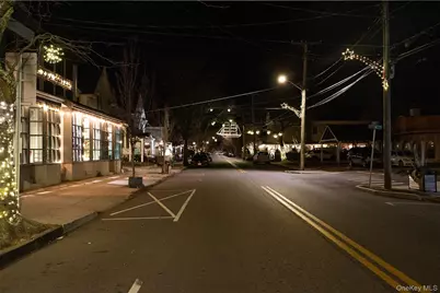 426 Clark Street, Greenport, NY 11944 - Photo 27