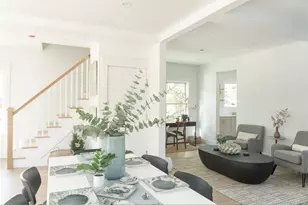 426 Clark St, Greenport, NY 11944 - Photo 9