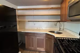 25 Auburn Ave, Bay Shore, NY 11706 - Photo 3