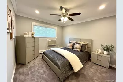 45 Golden Avenue #J09, Deer Park, NY 11729 - Photo 9