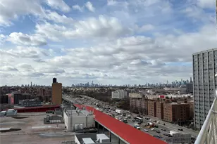 61-15 97th St, Rego Park, NY 11374 - Photo 33