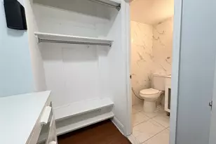 61-15 97th St, Rego Park, NY 11374 - Photo 17