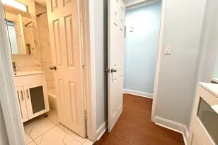 61-15 97th St, Rego Park, NY 11374 - Photo 19